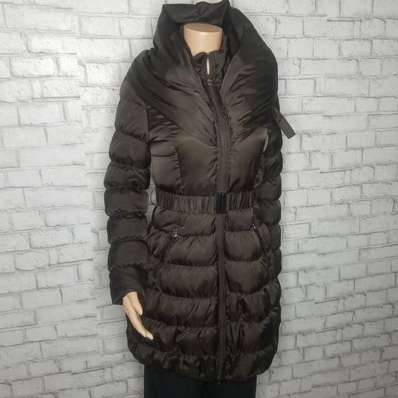 Stylish Outerwear Puffer With hood - Picture 6 of 9